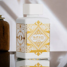 Wêne li temaşevana Galeriyê, Badee Al Oud Honor & Glory bar bikin